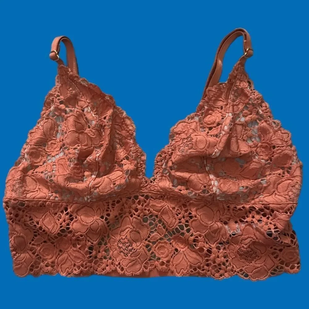 Victoria’s Secret Very sexy floral Lace Unlined bralette bra clay Medium